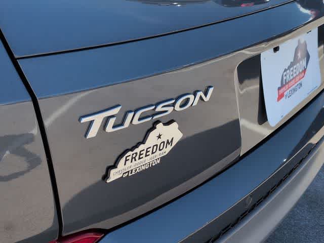 Thumbnail: 2018 Hyundai Tucson - 13