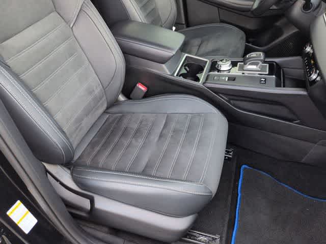 Thumbnail: 2025 Mitsubishi Outlander - 23