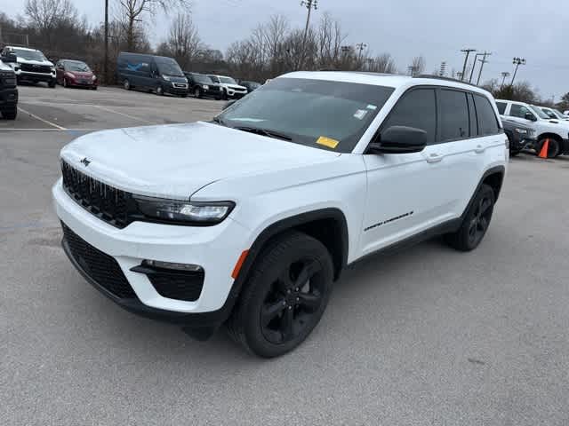 Thumbnail: 2025 Jeep Grand Cherokee - 2