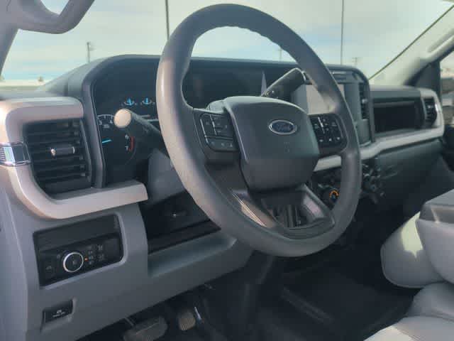 Thumbnail: 2024 Ford Econoline - 10