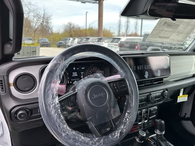 Thumbnail: 2026 Jeep Wrangler - 5