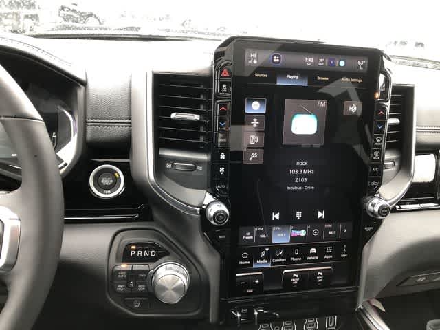 Thumbnail: 2026 RAM 1500 - 17