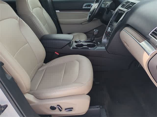 Thumbnail: 2018 Ford Explorer - 22