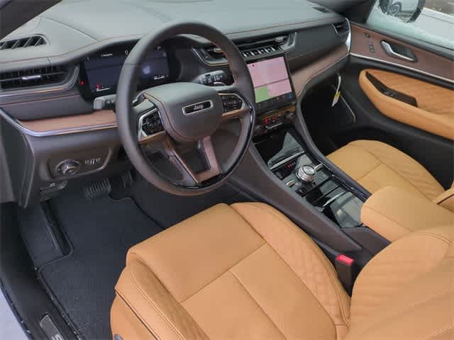 Thumbnail: 2025 Jeep Grand Cherokee - 10