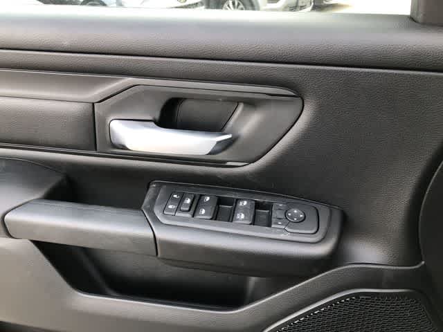 Thumbnail: 2026 RAM 1500 - 26