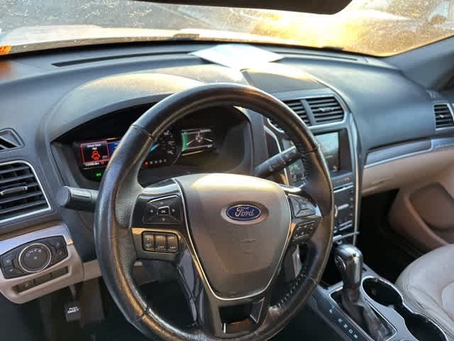 Thumbnail: 2018 Ford Explorer - 5