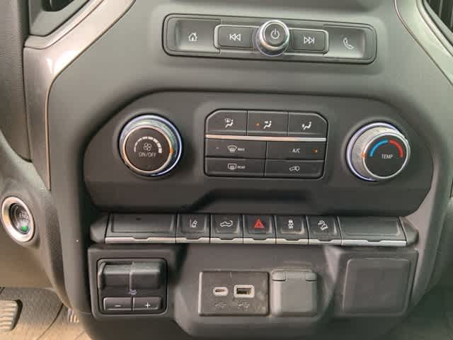 Thumbnail: 2024 Chevrolet Silverado 3500 - 8