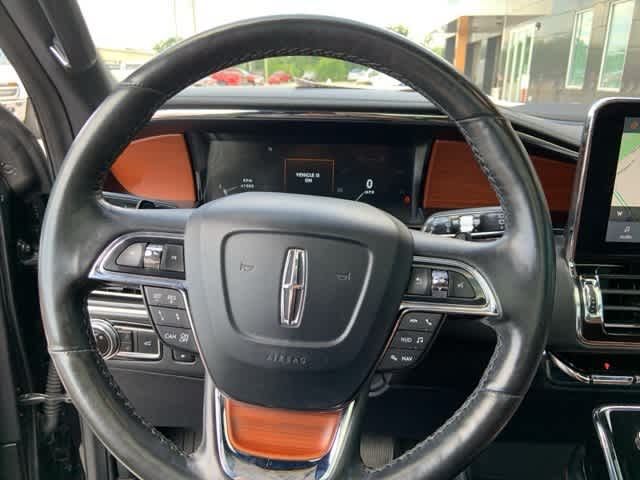 Thumbnail: 2020 Lincoln Navigator - 12