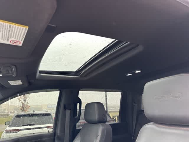 Thumbnail: 2022 GMC Sierra 2500 - 5