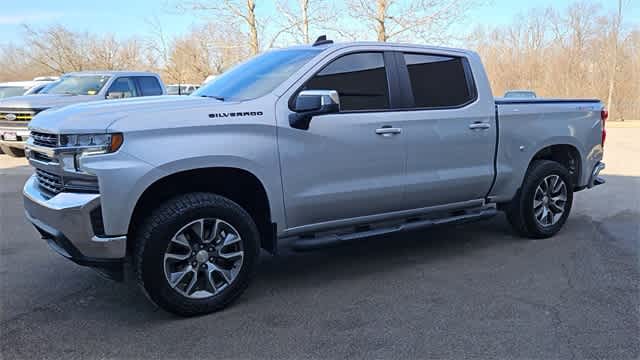 Thumbnail: 2022 Chevrolet Silverado 1500 - 4