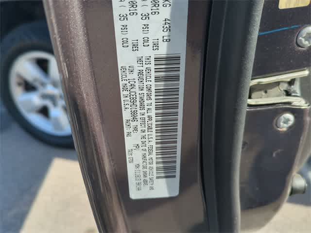 Thumbnail: 2017 Jeep Compass - 15