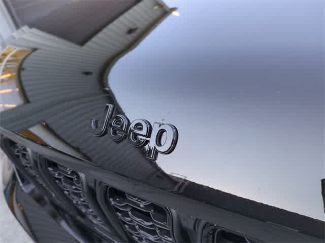 Thumbnail: 2025 Jeep Grand Cherokee L - 12