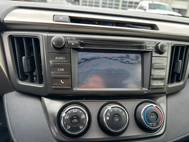 Thumbnail: 2014 Toyota RAV4 - 8