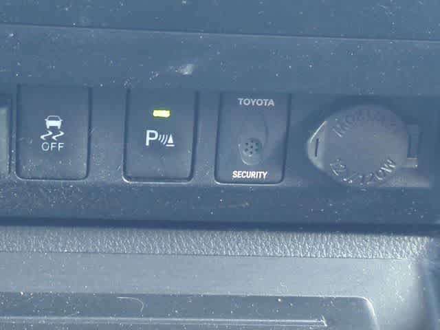 Thumbnail: 2021 Toyota Tundra - 30