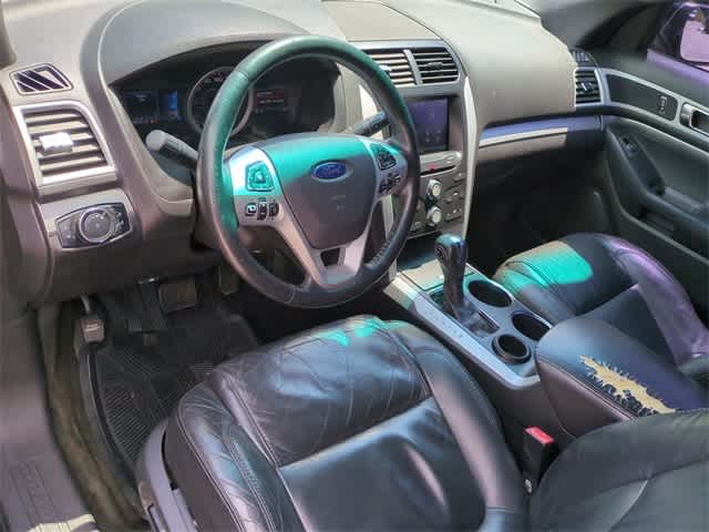 Thumbnail: 2014 Ford Explorer - 10