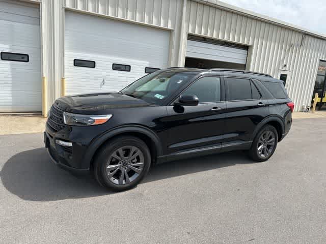 Thumbnail: 2022 Ford Explorer - 14