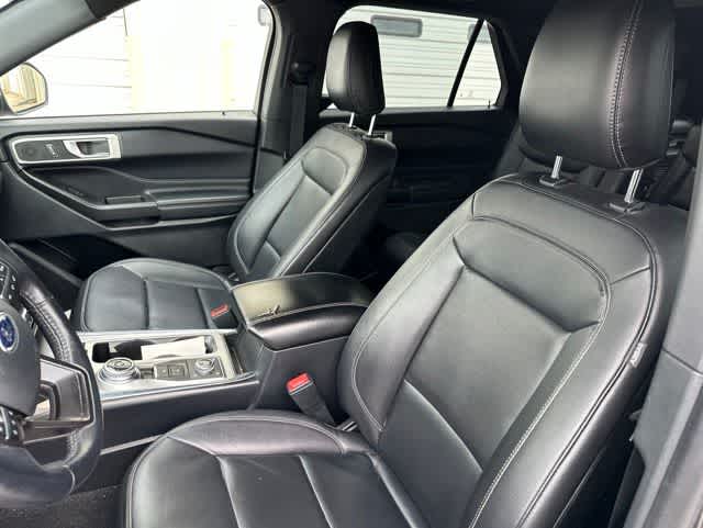 Thumbnail: 2020 Ford Explorer - 3
