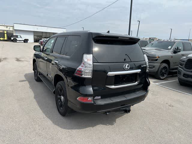 Thumbnail: 2015 Lexus GX - 16