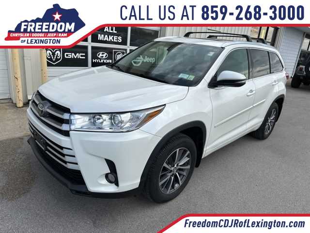 2017 Toyota Highlander XLE -
                  Lexington, KY