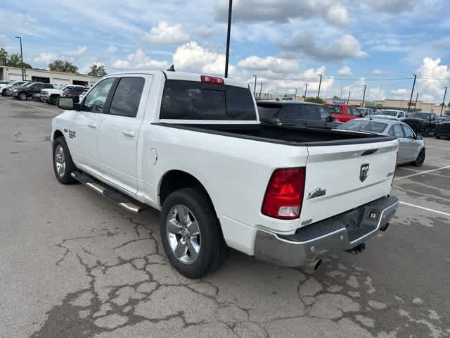 Thumbnail: 2019 RAM 1500 Classic - 14