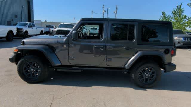 Thumbnail: 2026 Jeep Wrangler - 5