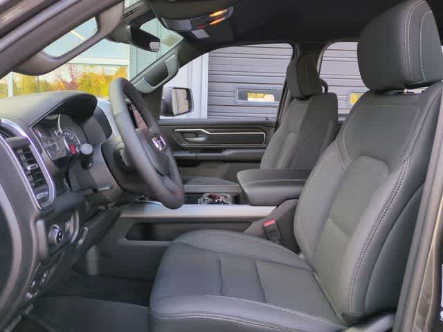 Thumbnail: 2026 RAM 1500 - 17