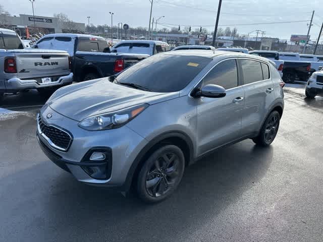Thumbnail: 2022 Kia Sportage - 15