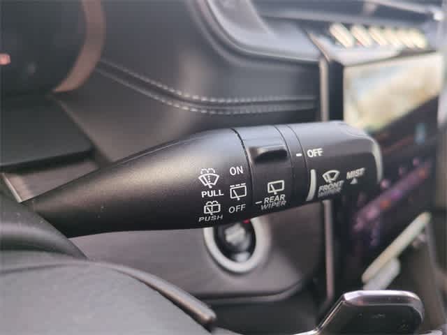 Thumbnail: 2025 Jeep Grand Cherokee L - 26