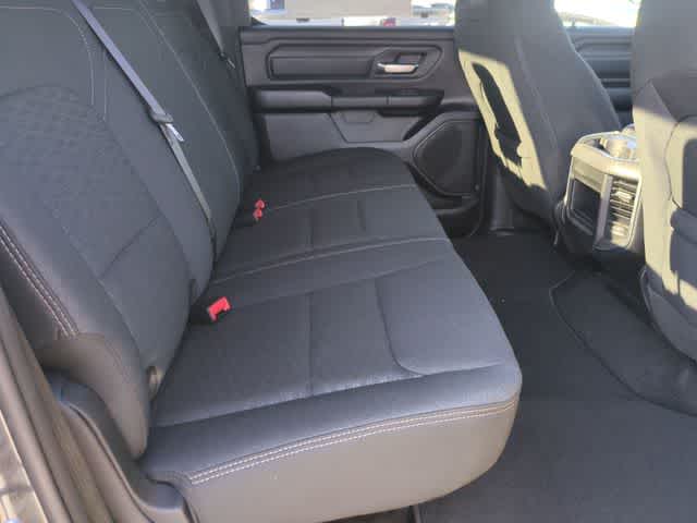 Thumbnail: 2026 RAM 1500 - 19