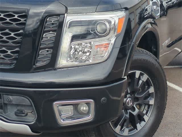 Thumbnail: 2017 Nissan Titan - 11