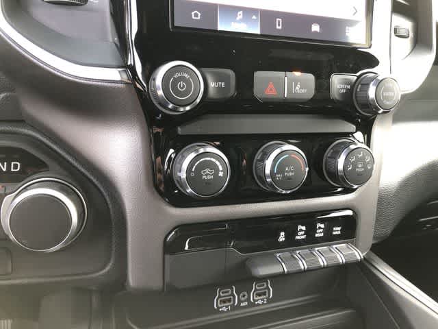 Thumbnail: 2026 RAM 1500 - 20