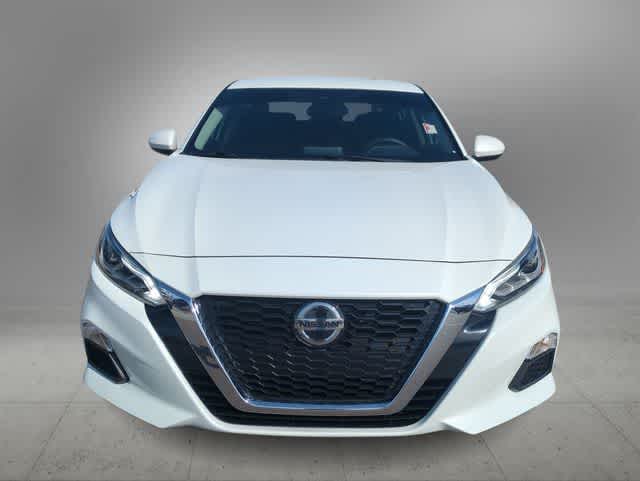 Thumbnail: 2022 Nissan Altima - 3