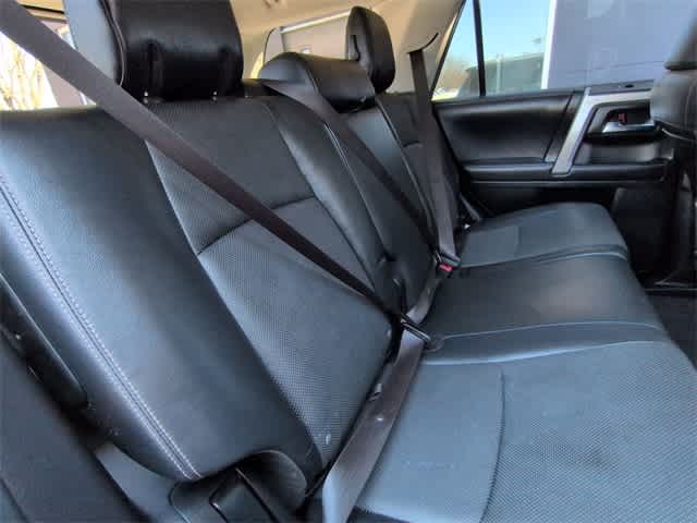 Thumbnail: 2017 Toyota 4Runner - 22