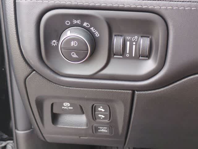Thumbnail: 2026 RAM 1500 - 30