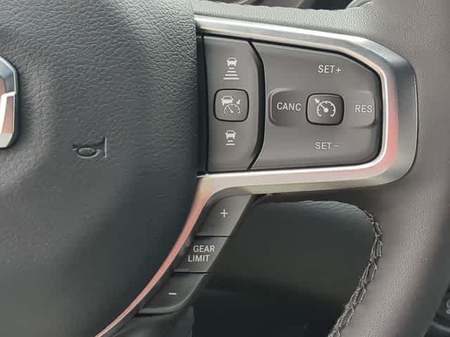 Thumbnail: 2026 RAM 1500 - 25