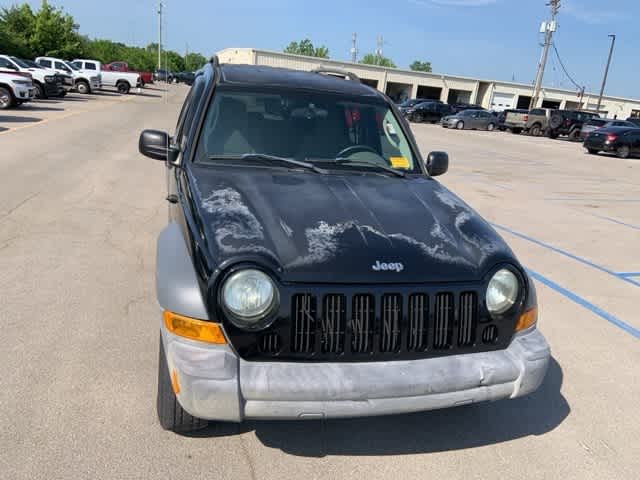 Thumbnail: 2005 Jeep Liberty - 23