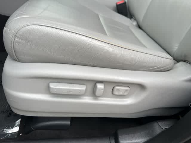 Thumbnail: 2018 Honda Pilot - 12