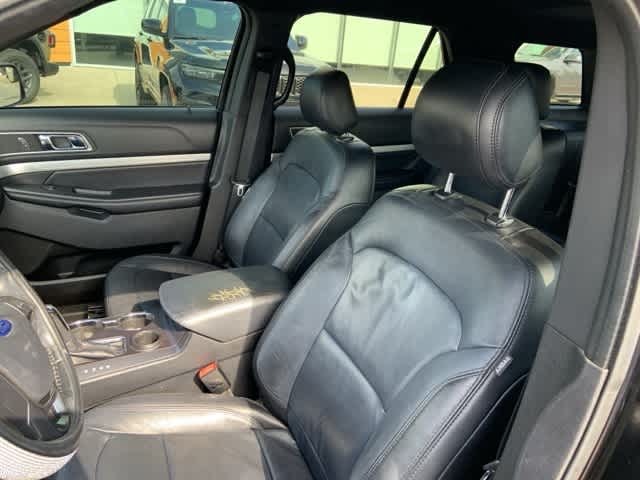 Thumbnail: 2016 Ford Explorer - 3