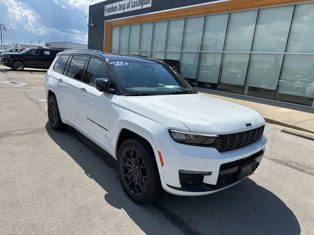 Thumbnail: 2023 Jeep Grand Cherokee L - 29