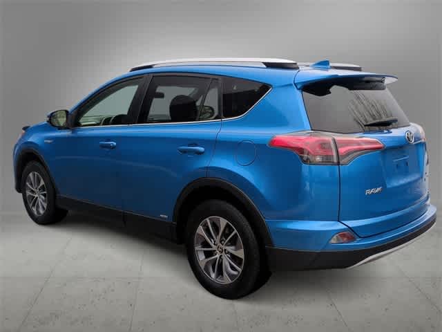 Thumbnail: 2016 Toyota RAV4 - 6