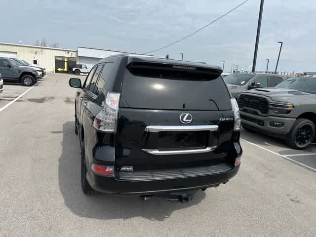 Thumbnail: 2015 Lexus GX - 18