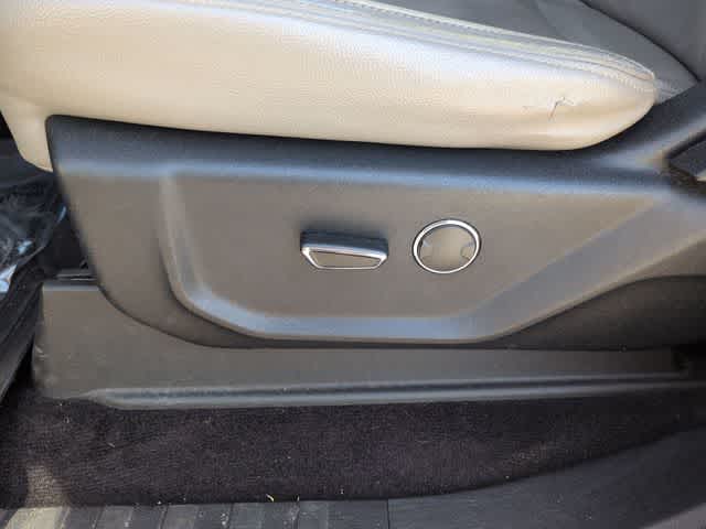 Thumbnail: 2015 Ford F-150 - 17