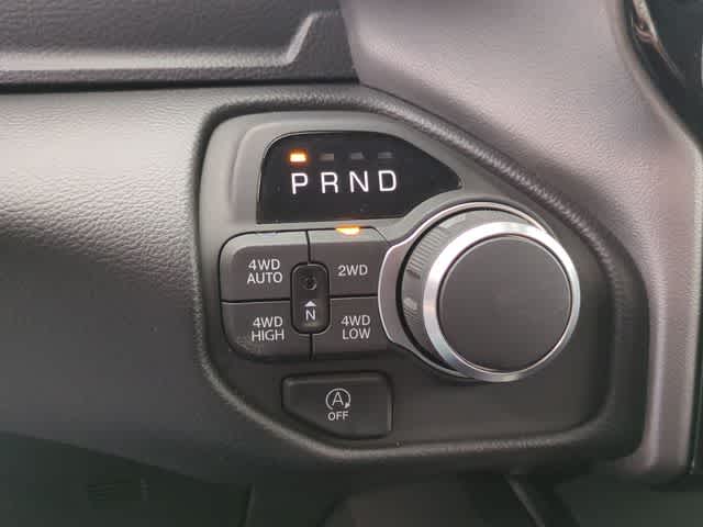 Thumbnail: 2026 RAM 1500 - 34