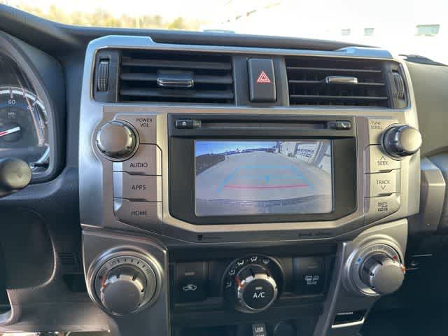 Thumbnail: 2016 Toyota 4Runner - 7