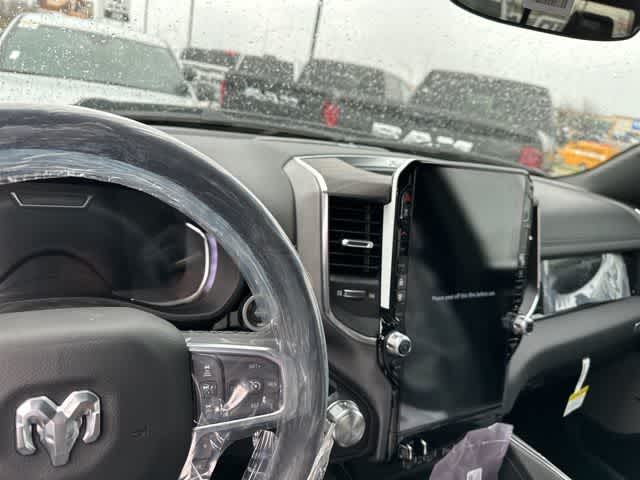 Thumbnail: 2026 RAM 1500 - 3