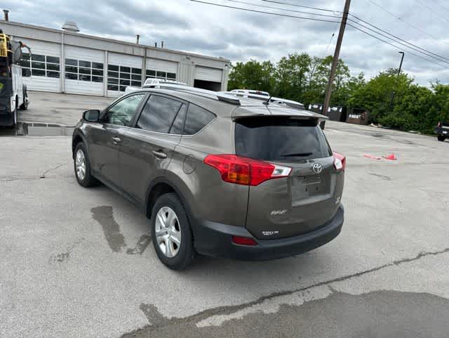 Thumbnail: 2014 Toyota RAV4 - 16