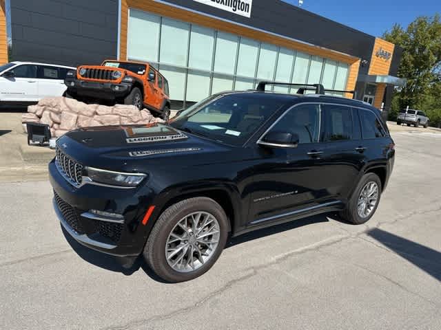 Thumbnail: 2022 Jeep Grand Cherokee - 18