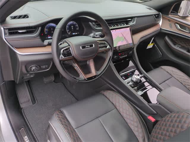 Thumbnail: 2025 Jeep Grand Cherokee - 10