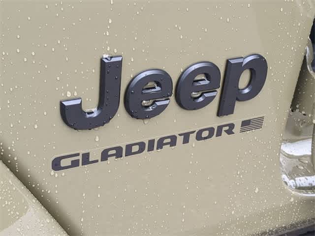 Thumbnail: 2026 Jeep Gladiator - 11