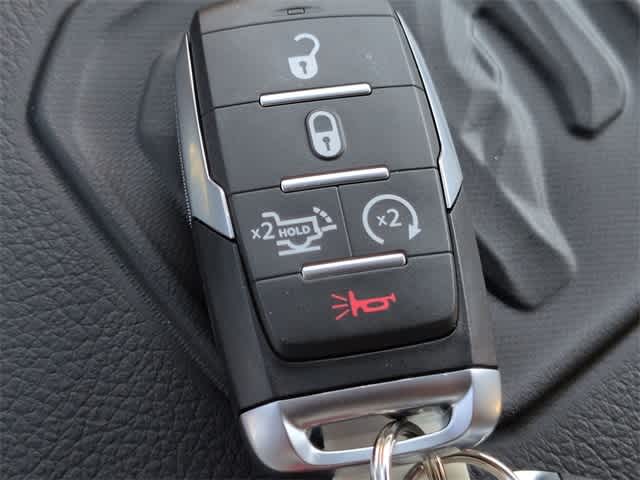 Thumbnail: 2026 RAM 1500 - 38